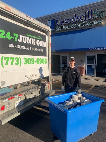 24-7JUNK.com: Junk Removal & Demolition - Dumpster rental in Schaumburg, Illinois