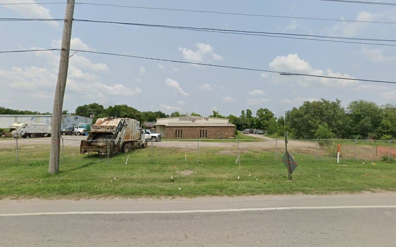 Jim Hinds Sanitation - Dumpster rental in Tulsa, Oklahoma