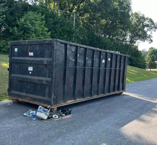 Dumpster Rental Philadelphia Champs - Dumpster rental in Philadelphia, Pennsylvania