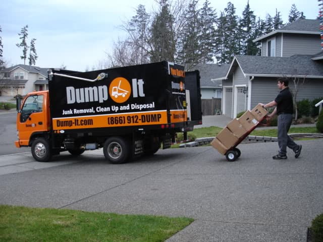 Dump It Junk Removal - Dumpster rental in Mill Creek, Washington