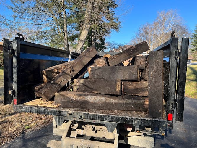 Greenville Cleanouts & Junk - Dumpster rental in Wilmington, Delaware