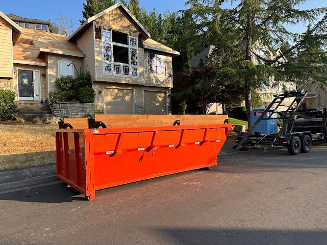 Heavy Otter - Dumpster rental in Sandy, Oregon