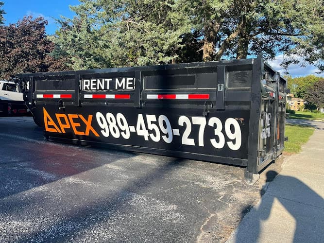 Apex Dumpsters, LLC - Dumpster rental in Bay City, Michigan