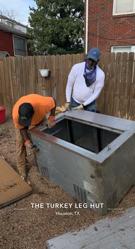 DA JUNK LADIE - Dumpster rental in Houston, Texas