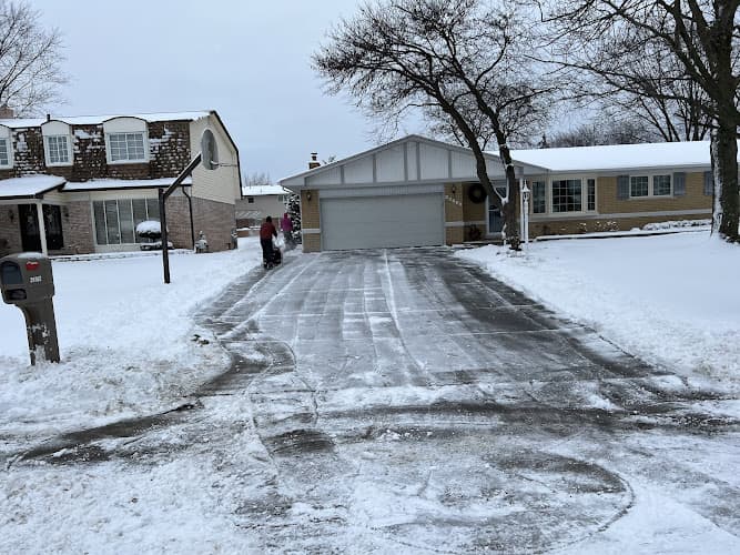 TNA Renovations with Transportation LLC - Dumpster rental in Roseville, Michigan