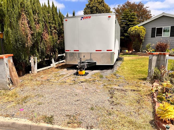 Junk Yard Dog Junk Removal - Dumpster rental in Lakewood, California