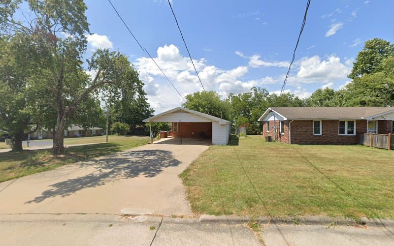 Brandon Sievers Enterprises LLC - Dumpster rental in Jackson, Missouri