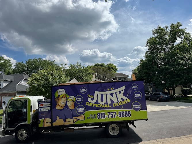 Junk Removal Dudes™ DeKalb County - Dumpster rental in Sycamore, Illinois