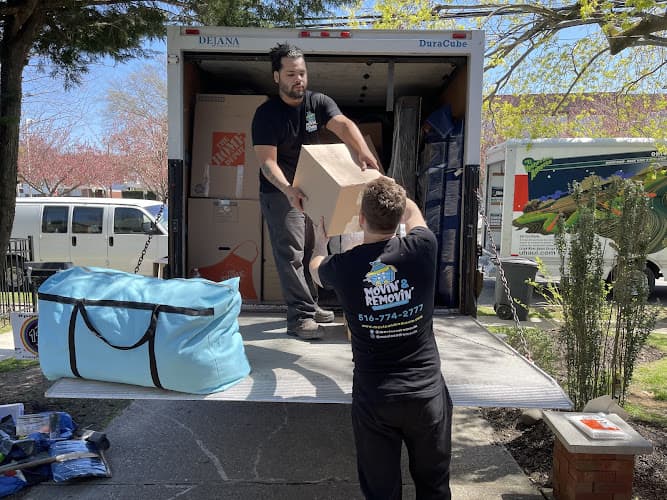 Movin’ & Removin’ - Dumpster rental in Glen Head, New York