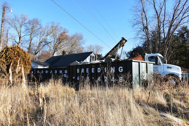 Breeding Roll Off Service - Dumpster rental in Federalsburg, Maryland