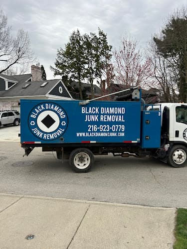Black Diamond Junk Removal Akron - Dumpster rental in Cuyahoga Falls, Ohio