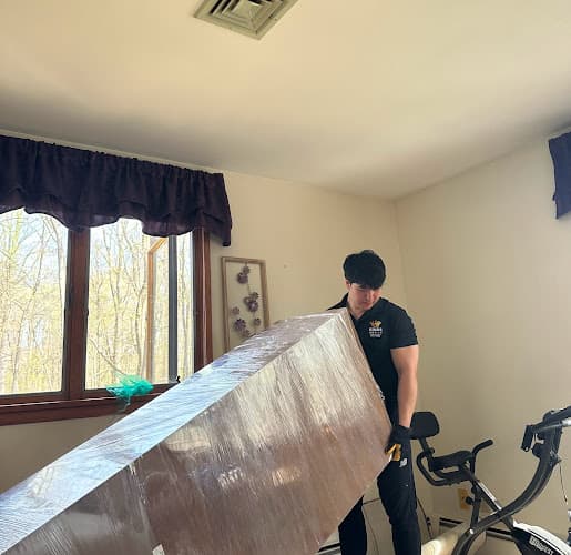Kings Moving, LLC - Dumpster rental in Fairfield, Connecticut