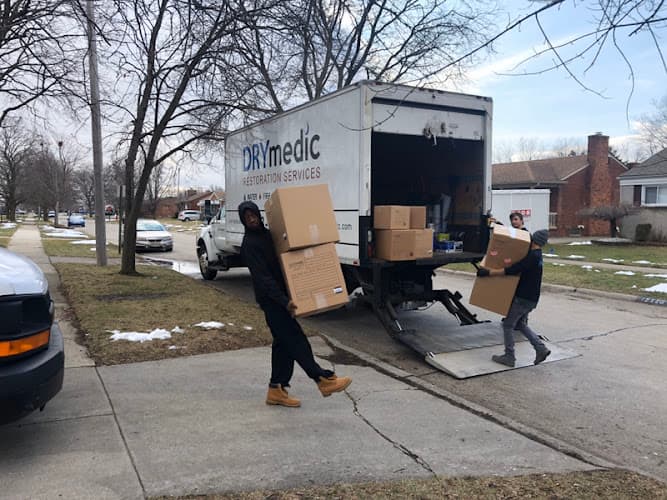 DRYmedic Restoration Services of Bloomfield Hills - Dumpster rental in Bloomfield Township, Michigan