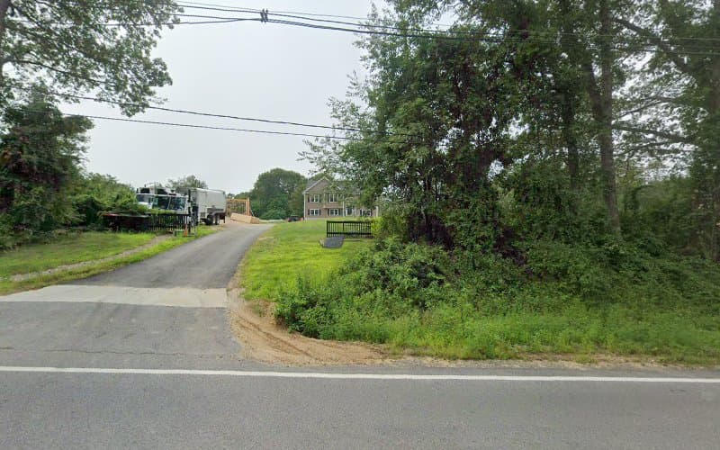 Hubacz Disposal LLC - Dumpster rental in Rutland, Massachusetts