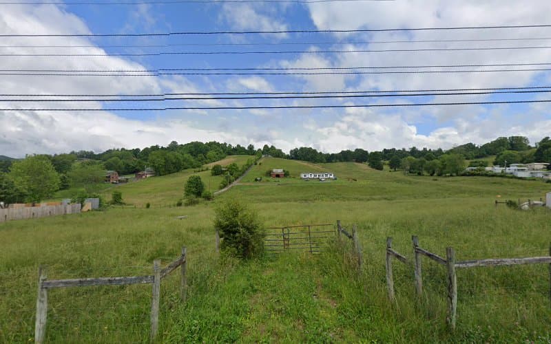 Welchs Garbage Services - Dumpster rental in Bristol, Tennessee