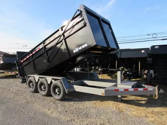 Dump King Trailer Rentals - Dumpster rental in Brandon, Florida