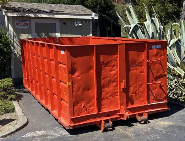 Golden Gate Dumpster Rentals, Junk Removal & Hoarder Cleanouts - Dumpster rental in Vallejo, California