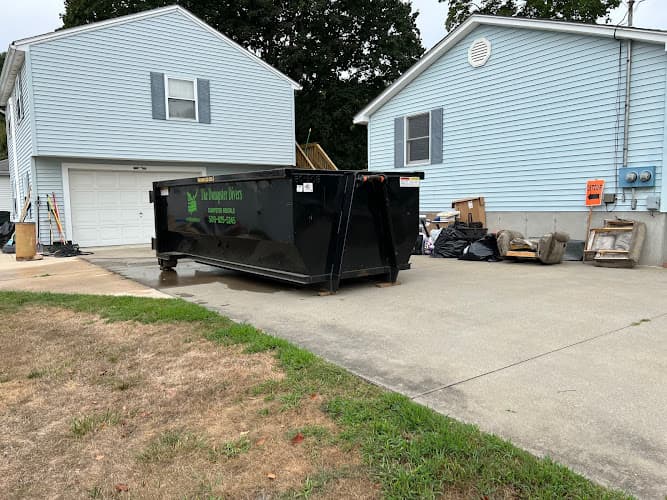 The Dumpster Divers - Dumpster rental in Shrewsbury, Massachusetts