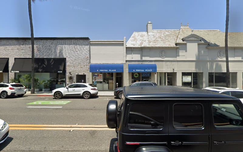 Beverly Hills Postal Place - Dumpster rental in Beverly Hills, California