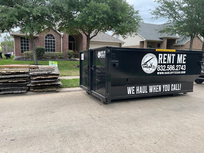 Haul Off Texas LLC - Dumpster Rental - Dumpster rental in Rosenberg, Texas