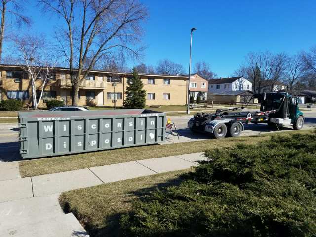 Wisconsin Disposal and Recycling, Inc. - Dumpster rental in Menomonee Falls, Wisconsin