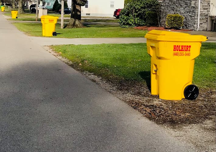 Holhart Transportation - Dumpster rental in Conneaut, Ohio
