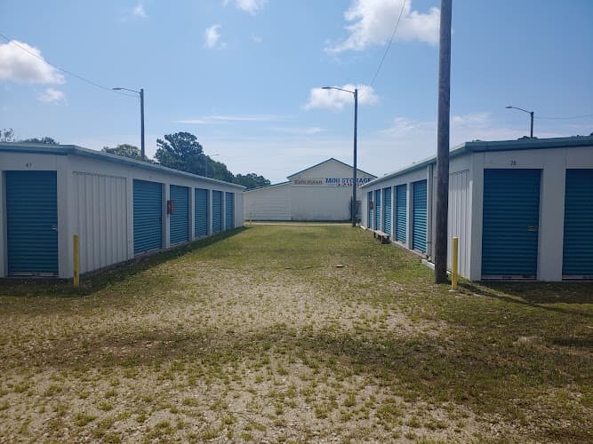 Safe Haven Storage Holly Ridge - Dumpster rental in Holly Ridge, North Carolina