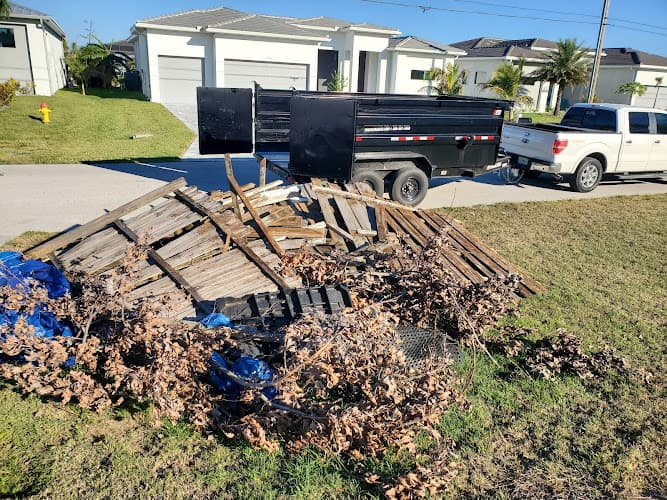 Emmons Junk Removal - Dumpster rental in Cape Coral, Florida
