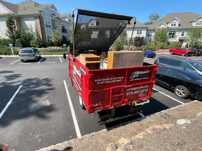 Lift Away Junk Removal & Donations hero photo