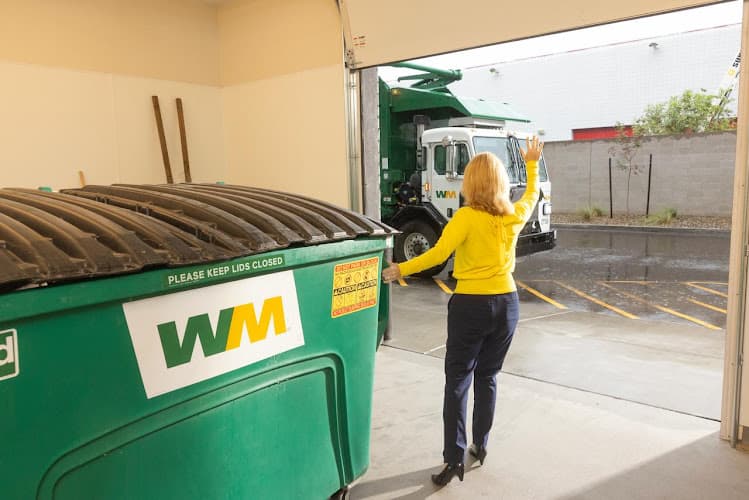 WM - Nashville West Hauling - Dumpster rental in Nashville, Tennessee