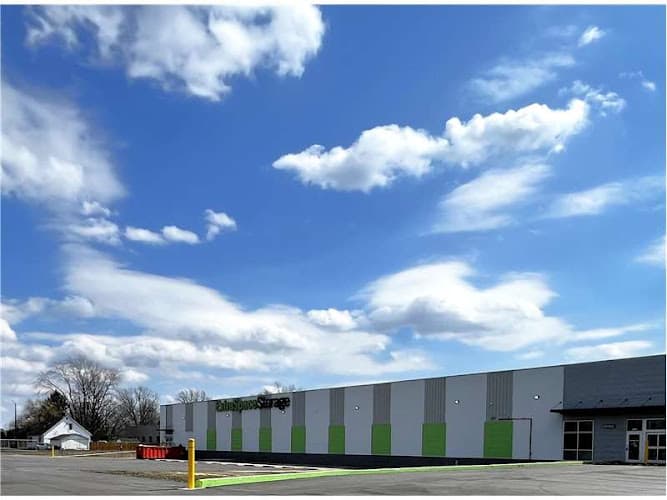 Extra Space Storage - Dumpster rental in Mishawaka, Indiana