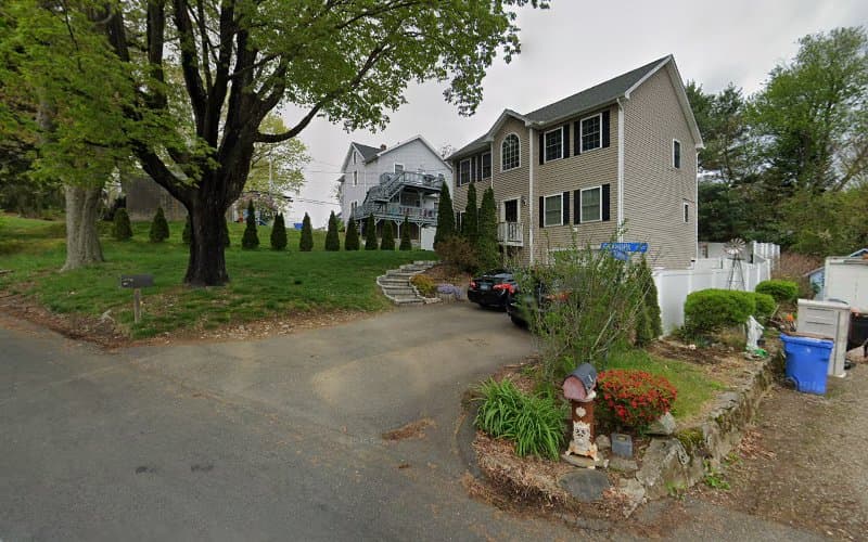 Mr. Nobody Dump Runs & Services LLC - Dumpster rental in Shelton, Connecticut