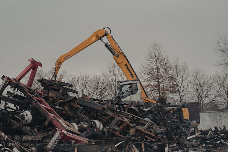 Bryant Industries - Dumpster rental in Terre Haute, Indiana