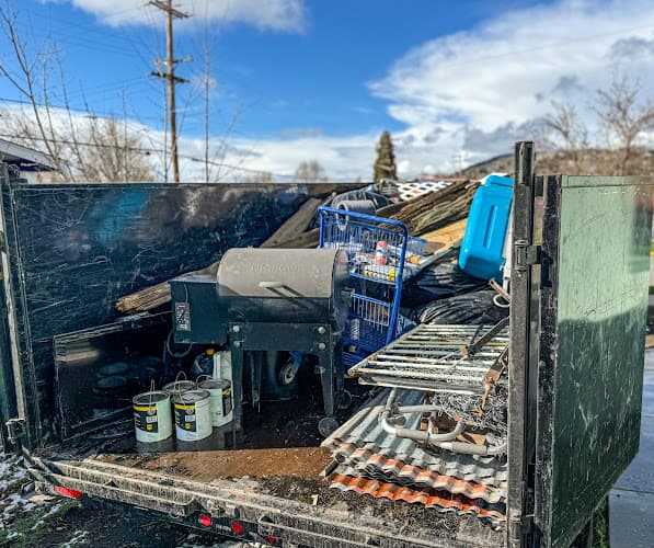 JUNKIT LLC. - Dumpster rental in Klamath Falls, Oregon