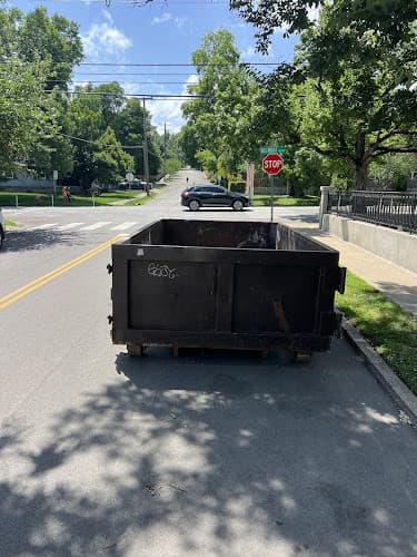 CW Dumpster Rentals Clarksville - Dumpster rental in Clarksville, Tennessee