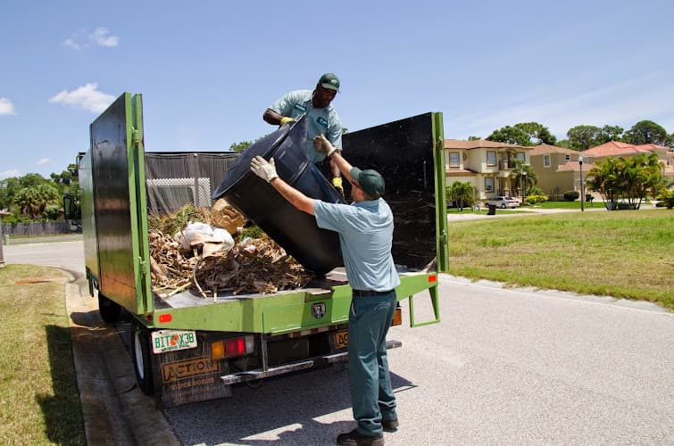 Junk Shot Junk Removal - Dumpster rental in Orlando, Florida