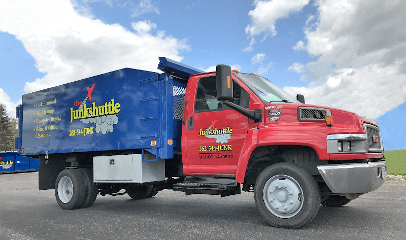 Junkshuttle - Dumpster rental in Oak Creek, Wisconsin