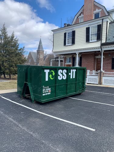 Toss It Junk removal & Dumpster Rental LLC - Dumpster rental in Quakertown, New Jersey