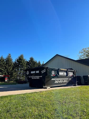 Unhitched Dumpster Rental - Dumpster rental in Genoa City, Wisconsin