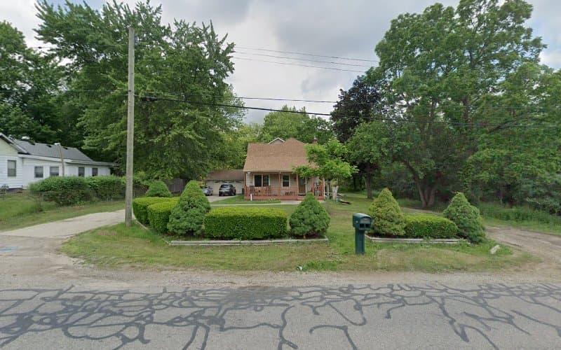 Forrest For Hire - Dumpster rental in Ypsilanti, Michigan