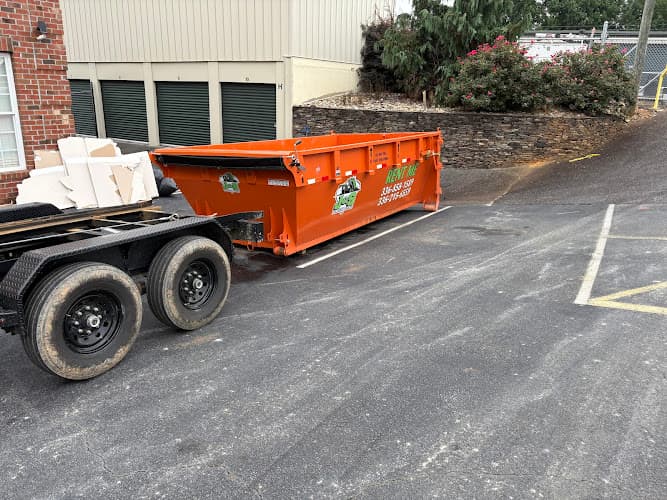 J&S Dumpster Rentals - Dumpster rental in Archdale, North Carolina