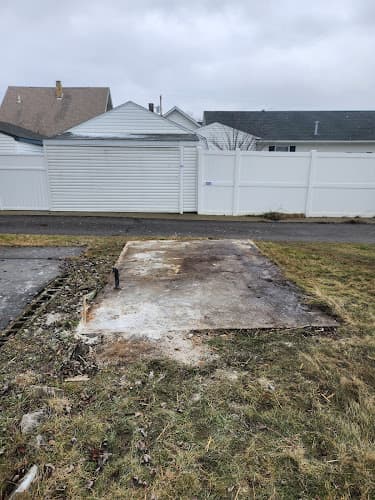 Haywire Service Group LLC - Dumpster rental in New Castle, Pennsylvania