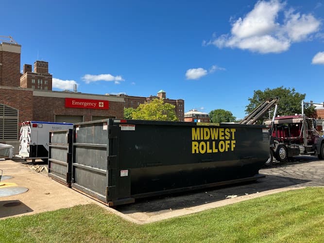MIDWEST ROLLOFF - Dumpster rental in Onalaska, Wisconsin