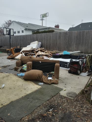 SH Services - Dumpster rental in Providence, Rhode Island