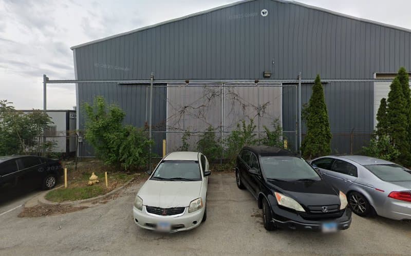 Skyline Disposal Co - Dumpster rental in Chicago Heights, Illinois