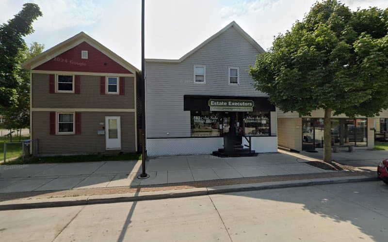 Sasquatch Services - Dumpster rental in Sheboygan, Wisconsin