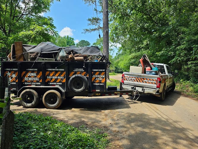 JunkFam Junk Removal Of Athens - Dumpster rental in Athens, Tennessee