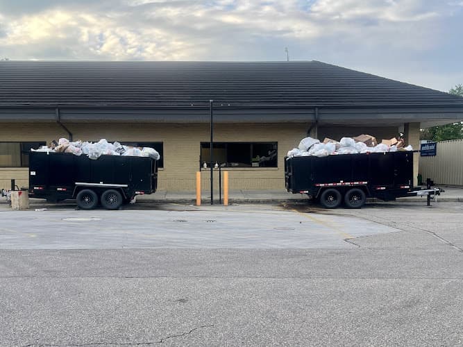 D&B Hauling LLC - Dumpster rental in Tallahassee, Florida
