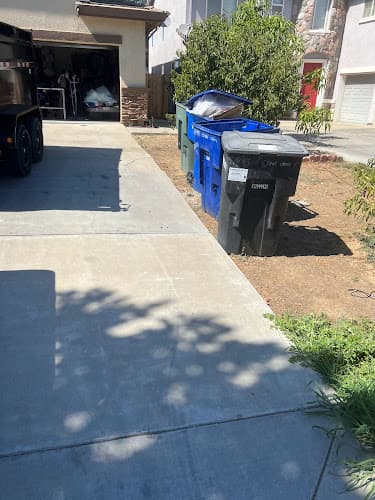 Soto’s Pickup Pros Junk Removal - Dumpster rental in Patterson, California