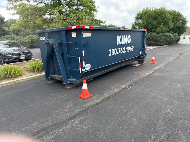 King Dumpsters Cleveland - Dumpster rental in Cleveland, Ohio